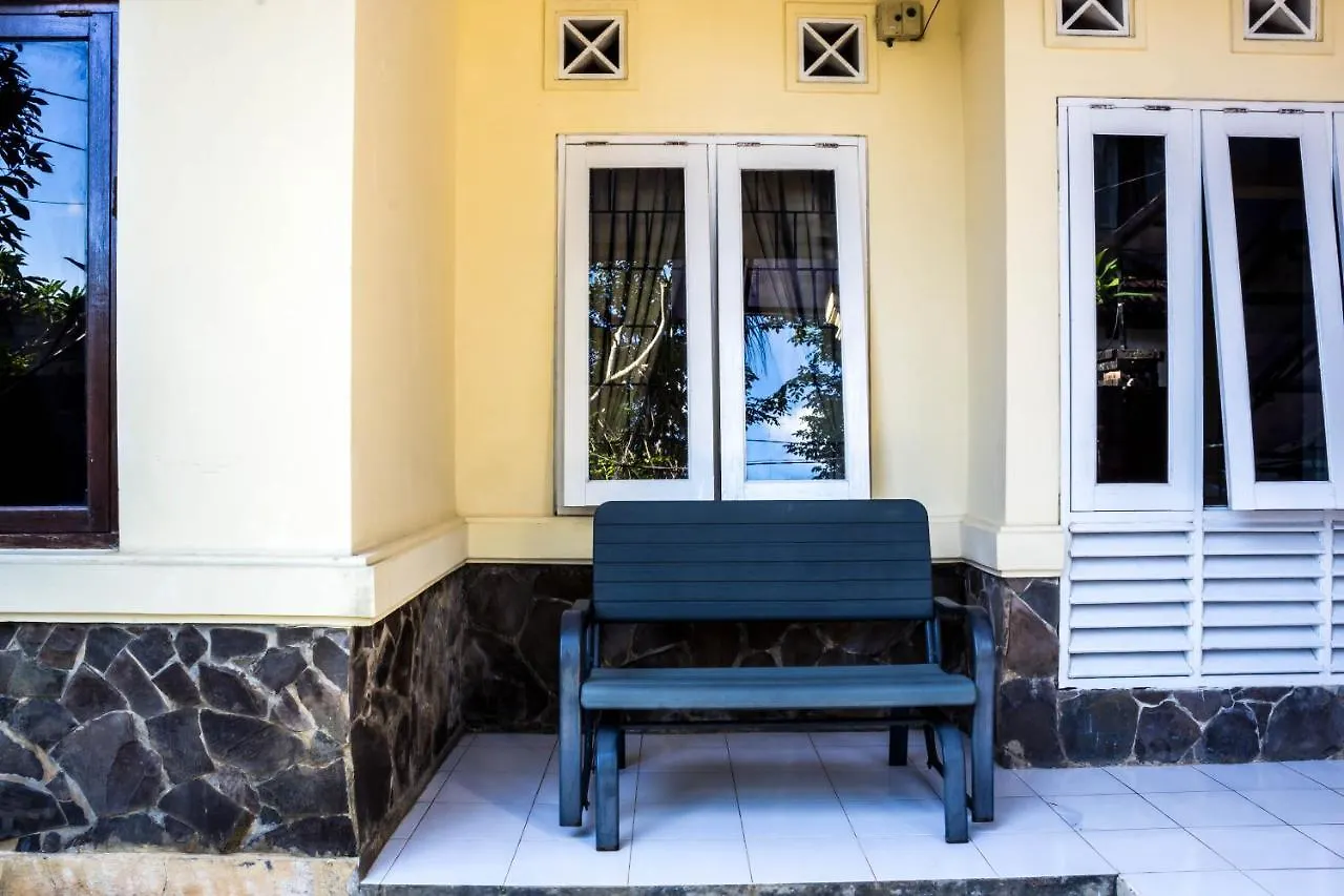 ** Guest house Donita House Hotel Jimbaran  Indonesia